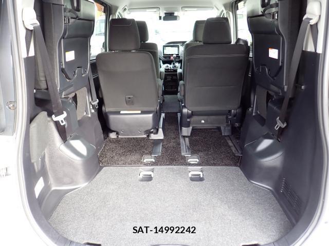 Toyota ESQUIRE 2017-06 8854006-18