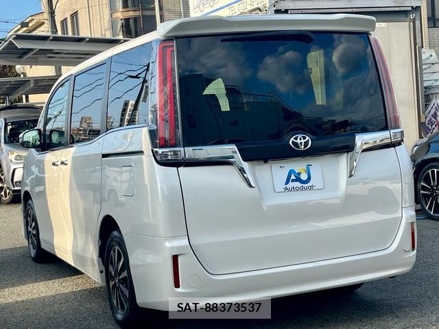 Toyota ESQUIRE 2017-09 8854342-4