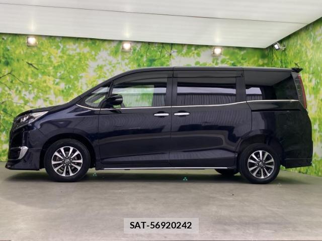 Toyota ESQUIRE 2018-05 8855245-1