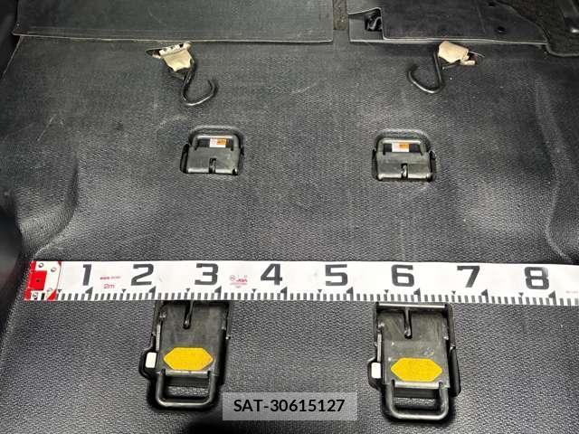 Toyota ESQUIRE 2019-11 8855519-14