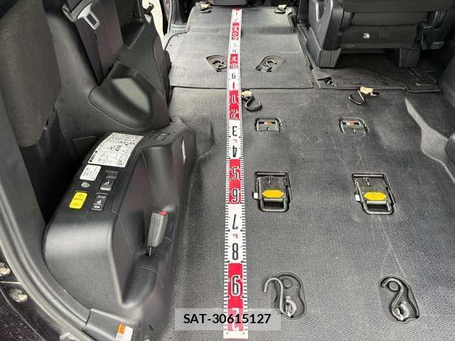Toyota ESQUIRE 2019-11 8855519-15