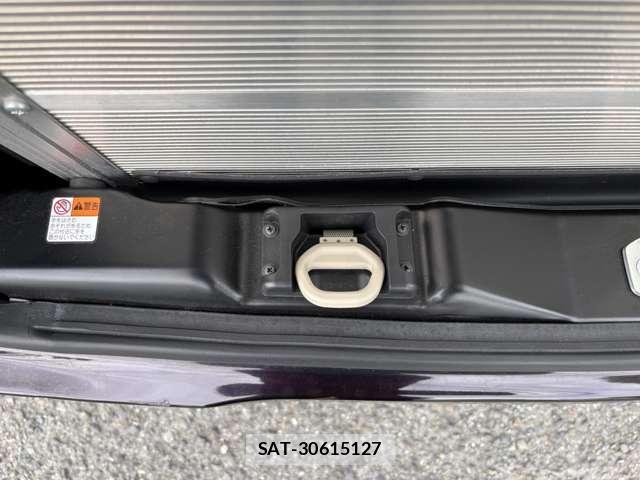 Toyota ESQUIRE 2019-11 8855519-2