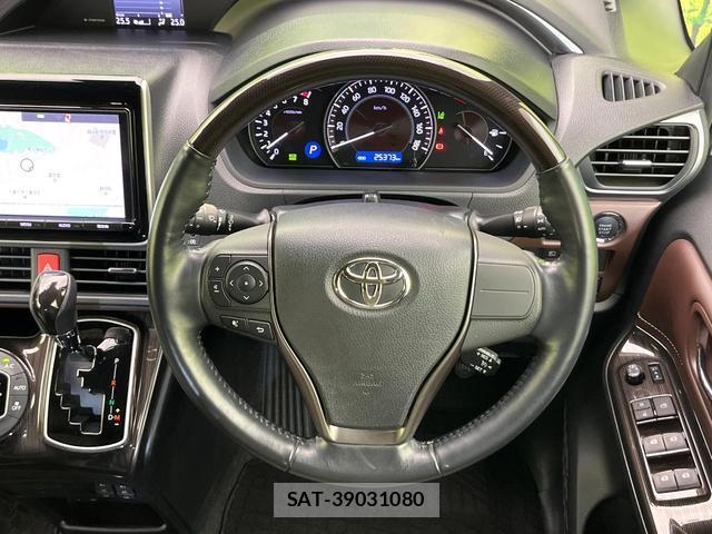 Toyota ESQUIRE 2018-04 8855652-6