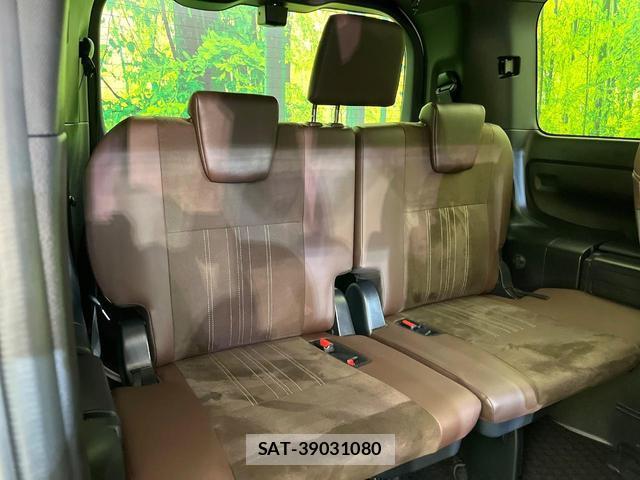 Toyota ESQUIRE 2018-04 8855652-9