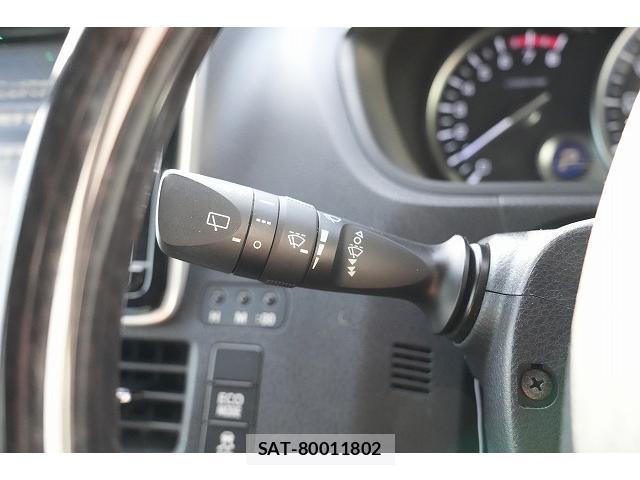 Toyota ESQUIRE 2016-04 8856504-19
