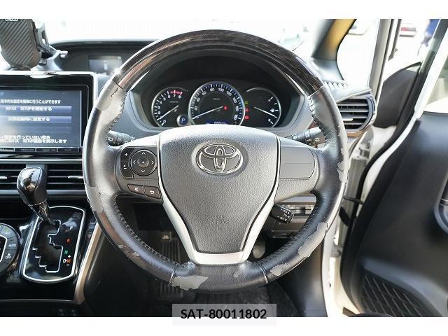 Toyota ESQUIRE 2016-04 8856504-4
