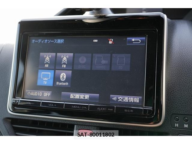 Toyota ESQUIRE 2016-04 8856504-5