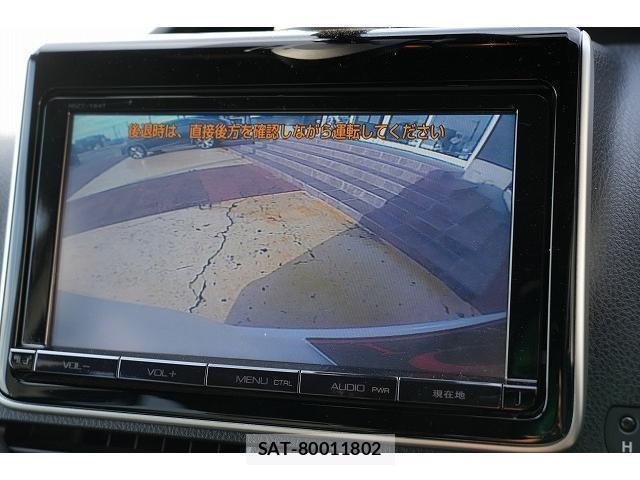 Toyota ESQUIRE 2016-04 8856504-6