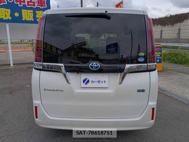 Toyota ESQUIRE 2019-05 8856733-13