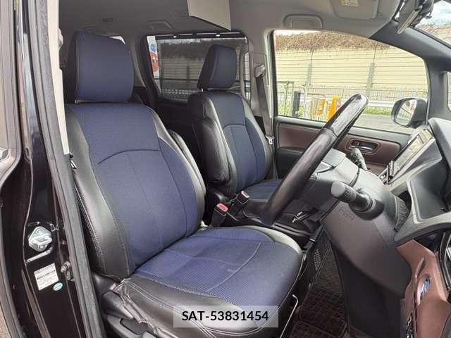Toyota ESQUIRE 2015-04 8856736-12