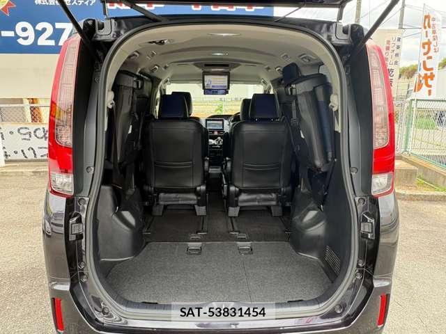 Toyota ESQUIRE 2015-04 8856736-16
