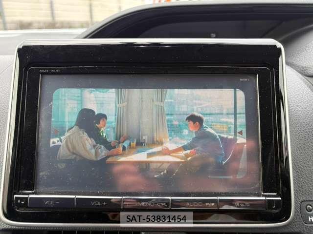 Toyota ESQUIRE 2015-04 8856736-3