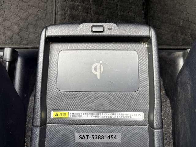 Toyota ESQUIRE 2015-04 8856736-9