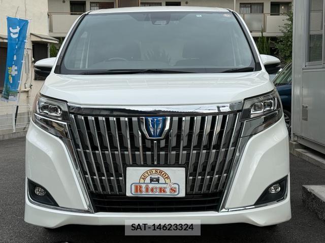 Toyota ESQUIRE 2018-11 8856831-1
