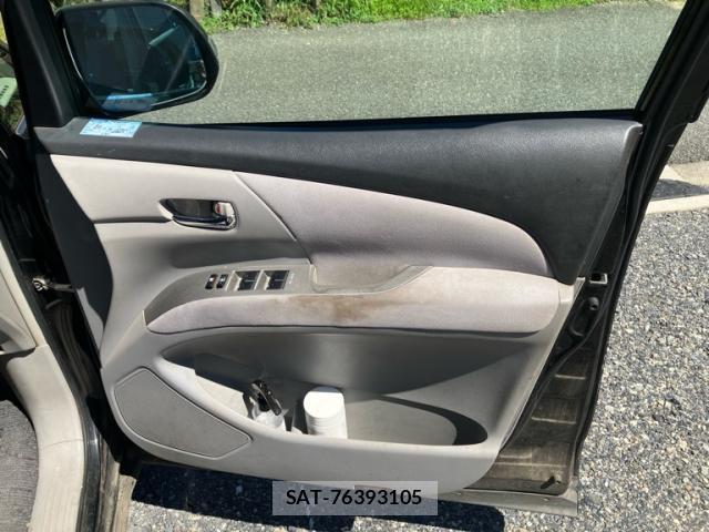 Toyota ESTIMA 2006-04 8855864-7