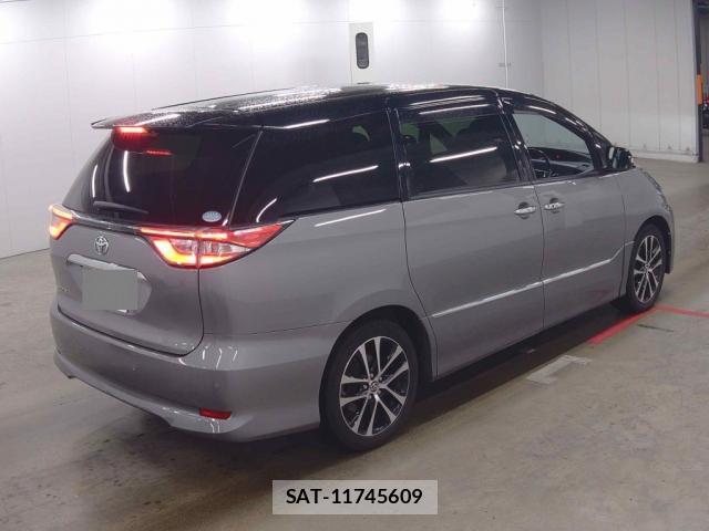 Toyota ESTIMA 2018 8856389-1