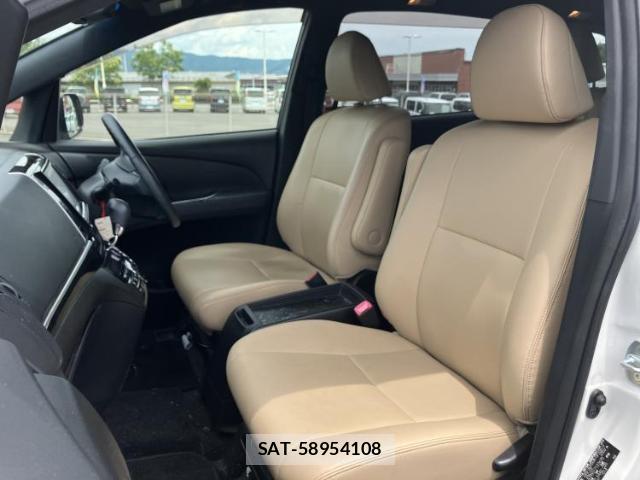 Toyota ESTIMA 2015-10 8857037-6