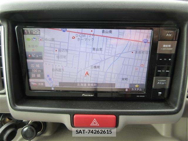 Suzuki EVERY WAGON 2018-07 8855008-9