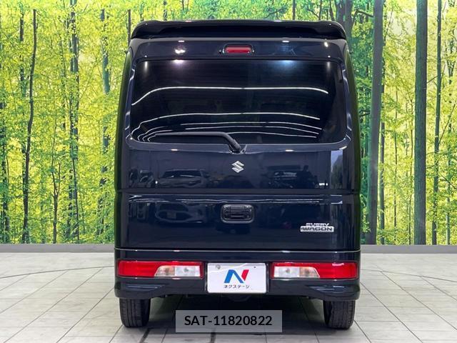 Suzuki EVERY WAGON 2015-03 8855043-15
