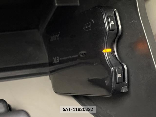 Suzuki EVERY WAGON 2015-03 8855043-7
