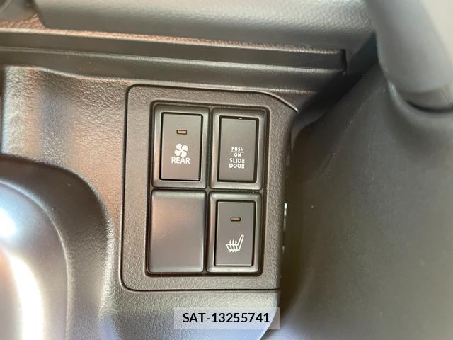 Suzuki EVERY WAGON 2026-06 8855748-17