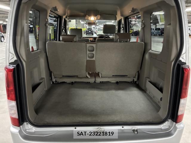 Suzuki EVERY WAGON 2011-10 8856659-16