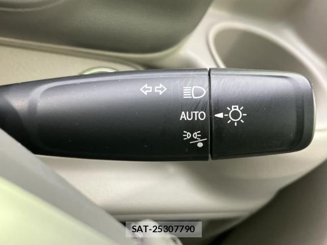 Suzuki EVERY WAGON 2025-06 8857001-12