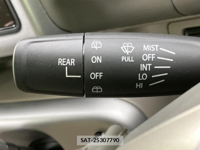 Suzuki EVERY WAGON 2025-06 8857001-13