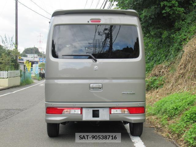 Suzuki EVERY WAGON 2027 8857126-10