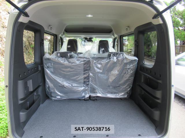 Suzuki EVERY WAGON 2027 8857126-11