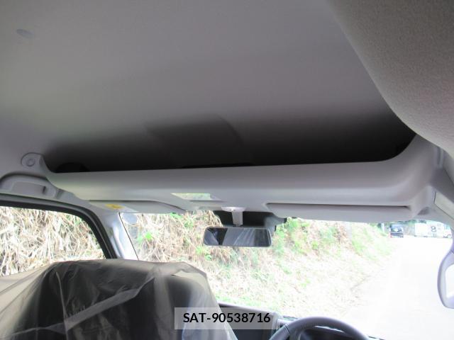 Suzuki EVERY WAGON 2027 8857126-17