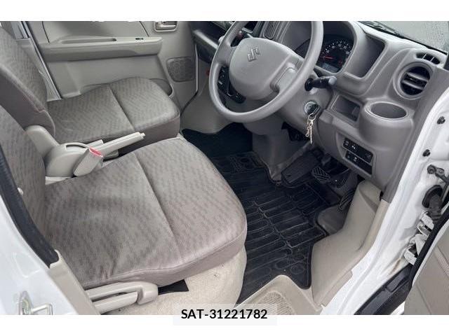 Suzuki EVERY 2022-09 8854384-3