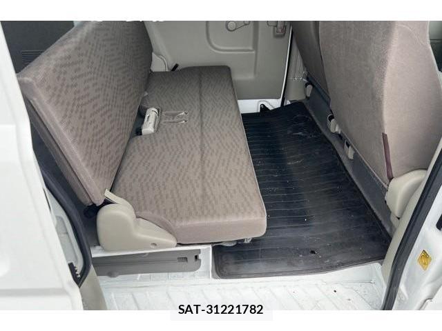 Suzuki EVERY 2022-09 8854384-4