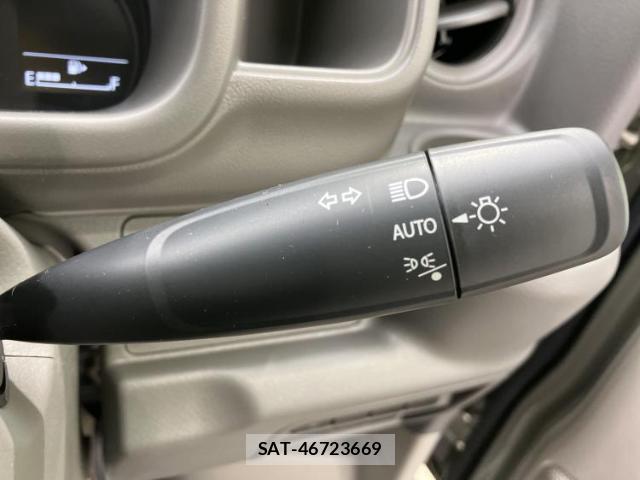 Suzuki EVERY 2025-12 8854597-10