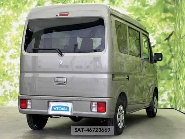 Suzuki EVERY 2025-12 8854597-2