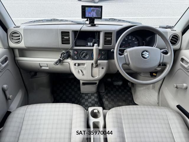 Suzuki EVERY 2013-03 8854727-14