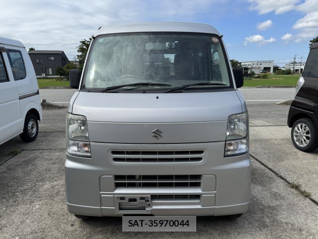 Suzuki EVERY 2013-03 8854727-2