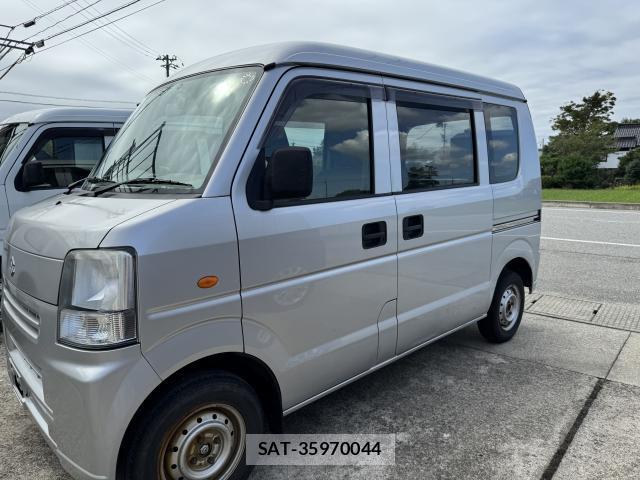 Suzuki EVERY 2013-03 8854727-5