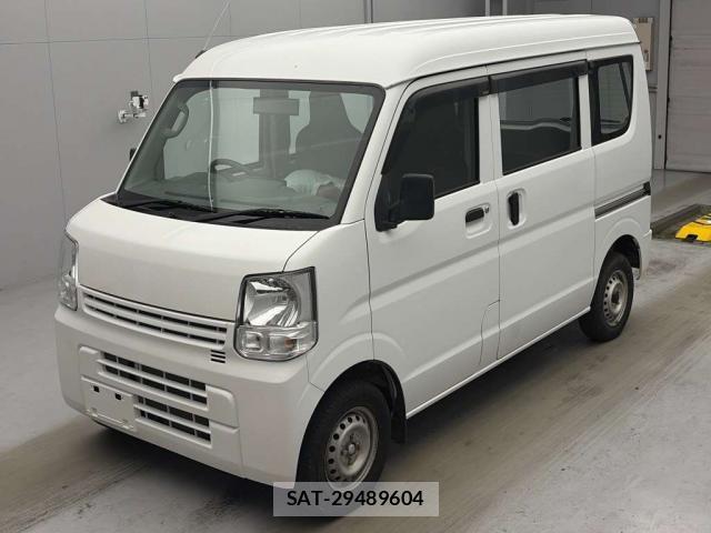 Suzuki EVERY 2018-11 8855440-1