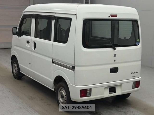 Suzuki EVERY 2018-11 8855440-3