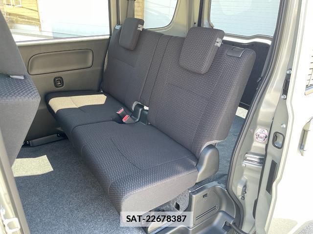 Suzuki EVERY 2026-06 8855749-11