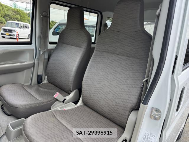 Suzuki EVERY 2020-08 8855896-11