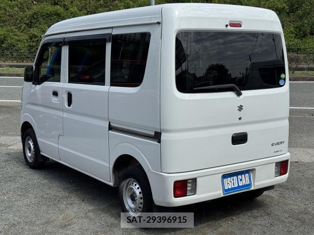Suzuki EVERY 2020-08 8855896-6