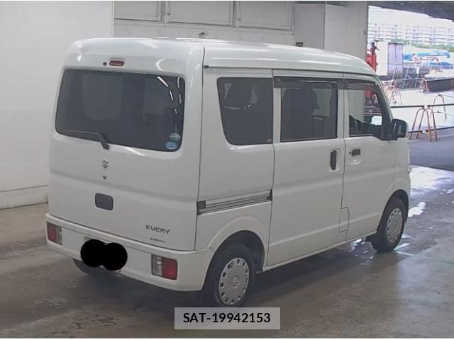 Suzuki EVERY 2020-08 8856643-1