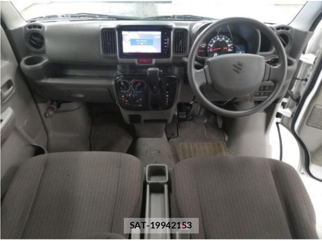 Suzuki EVERY 2020-08 8856643-2