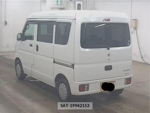 Suzuki EVERY 2020-08 8856643-4