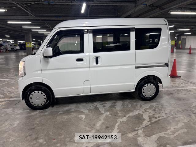 Suzuki EVERY 2020-08 8856643-8