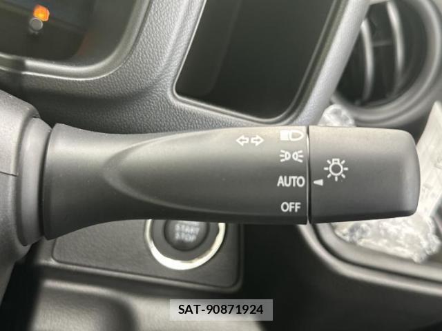 Suzuki EVERY 2026-07 8856847-10