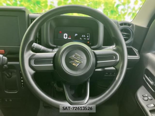 Suzuki EVERY 2026-07 8856961-11