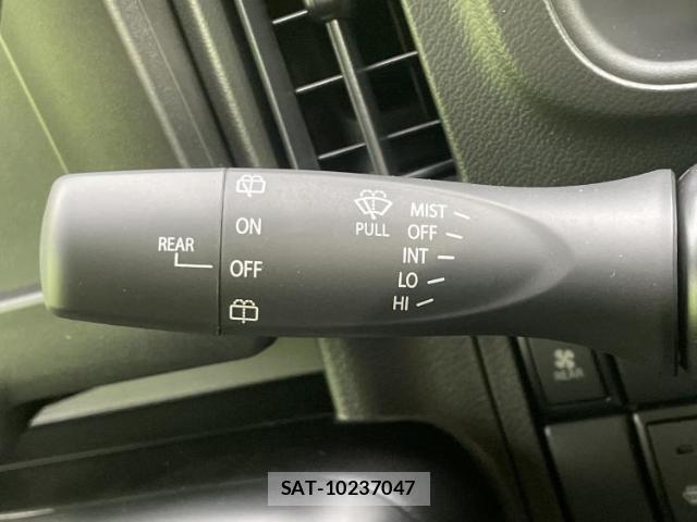 Suzuki EVERY 2026-07 8857076-11